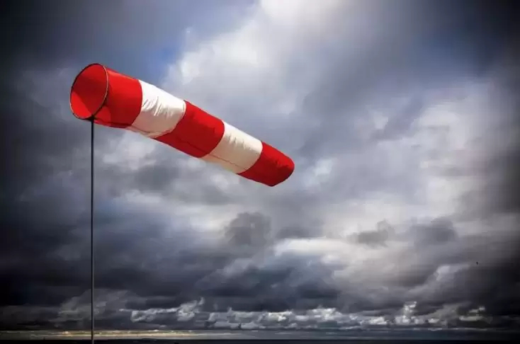 طقس ليل 6 أكتوبر 2025.. رياح قوية بالسواحل