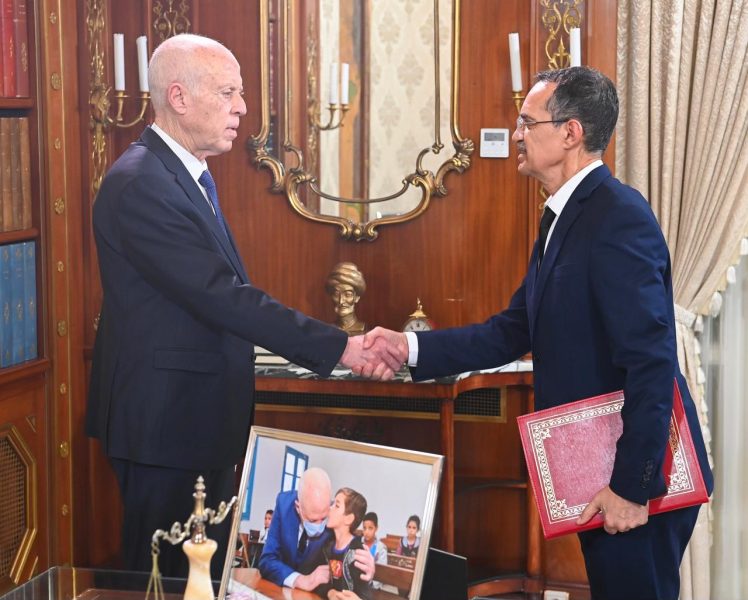 سعيّد يدعو لمساءلة صاحب بيان أقصى دولة شقيقة من تصدير التمور