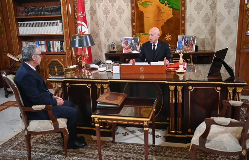 سعيّدتم تسوية وضعيات 82 ألف عامل وعاملة