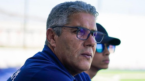 الملعب التونسي: شكري الخطوي يواصل تدريب الفريق