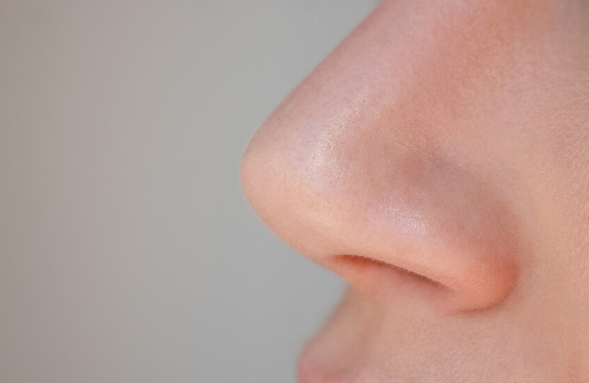 علامة في الأنف تفضح الحالة النفسية للشخص علامة في الأنف تفضح الحالة النفسية للشخص