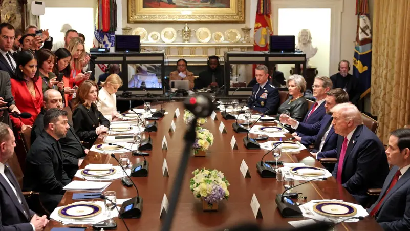 كواليس اجتماع حاد بين ترامب وزيلينسكي.. “شتائم ومشادة”