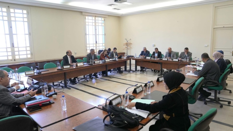 لجنة المالية تصادق على مشروعي قانونين