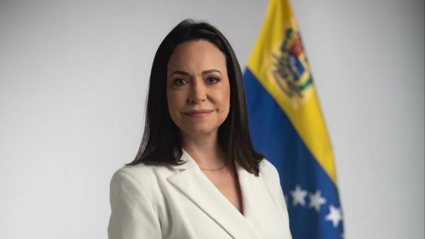 من هي ماريا كورينا ماتشادو الفائزة بجائزة نوبل للسلام ؟