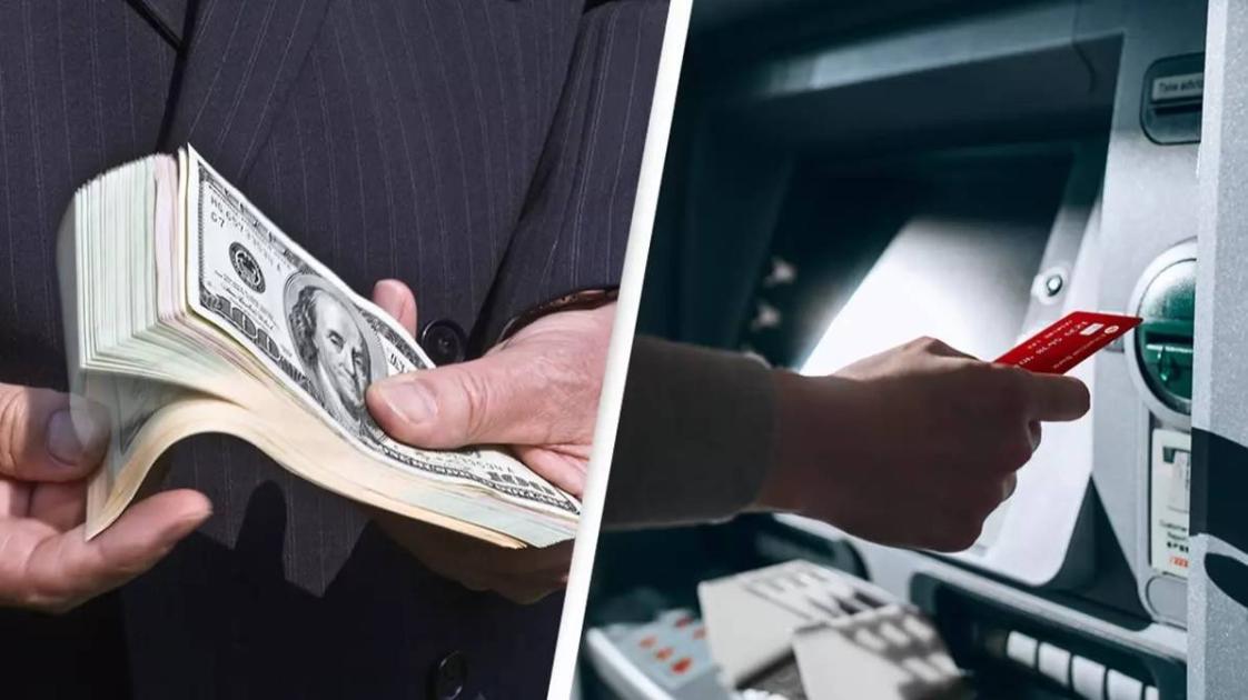 حصل على 330 ضعف راتبه خطأ.. والمحكمة تمنحه الأحقية