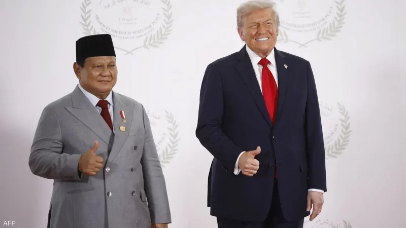 ميكروفون مفتوح يكشف طلب رئيس إندونيسيا من ترامب