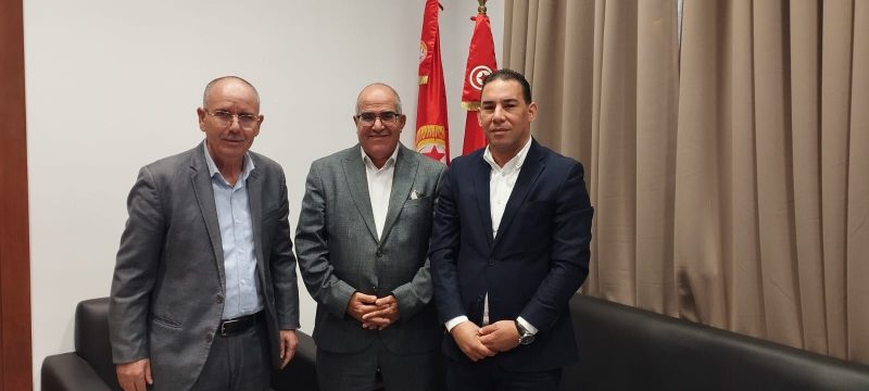 فحوى لقاء الطبوبي بعميد المحامين ورئيس الرابطة