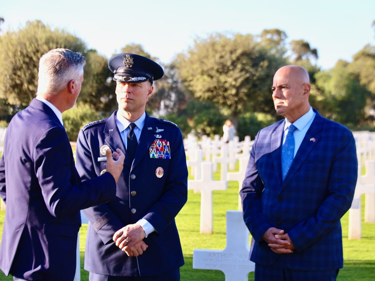 قائد أفريكوم في تونس