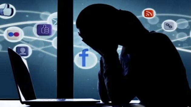 دراسة/ أكثر من نصف النساء في تونس تعرضن للعنف الرقمي