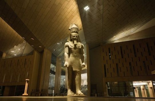 مصر/ القبض على داعية بسبب انتقاده المتحف الجديد