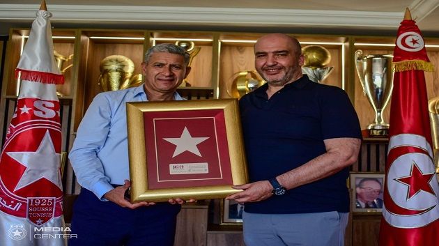 النجم/ استقالة عضو الهيئة المديرة عادل ڨنون