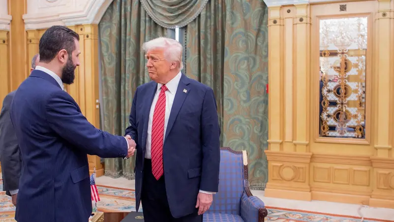 الشرع يلتقي ترامب حاملا بجعبته هذه الملفات