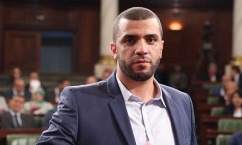 راشد الخياري يُغادر السجن