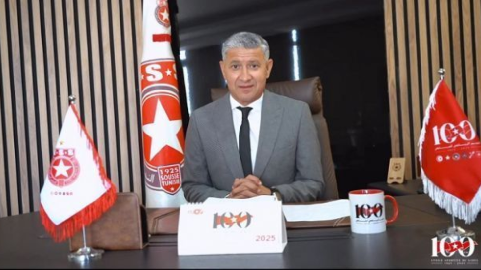  زبير بية: لم أعد أنال رضاء الجميع.. لذلك قررت الإنسحاب