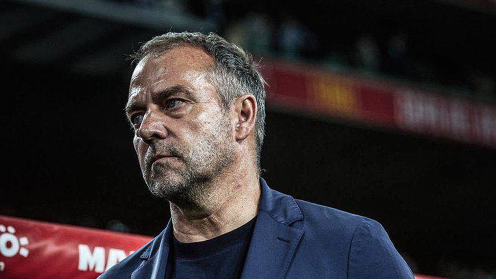 قبيل مواجهة كلوب.. فليك يتحدث عن الحالة الصحية ليامال