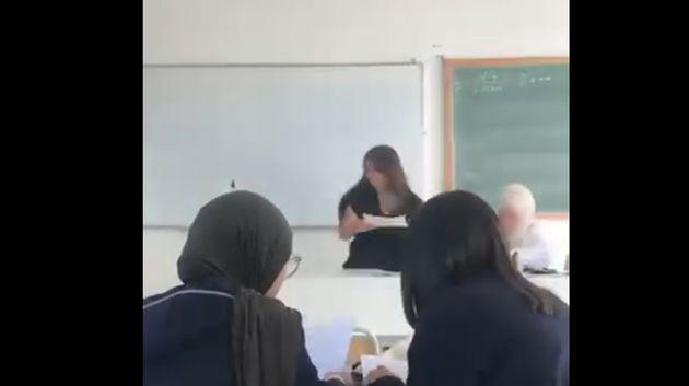 فيديو الأكل داخل القسم.. هذا ما تقرّر في حق 5 تلميذات