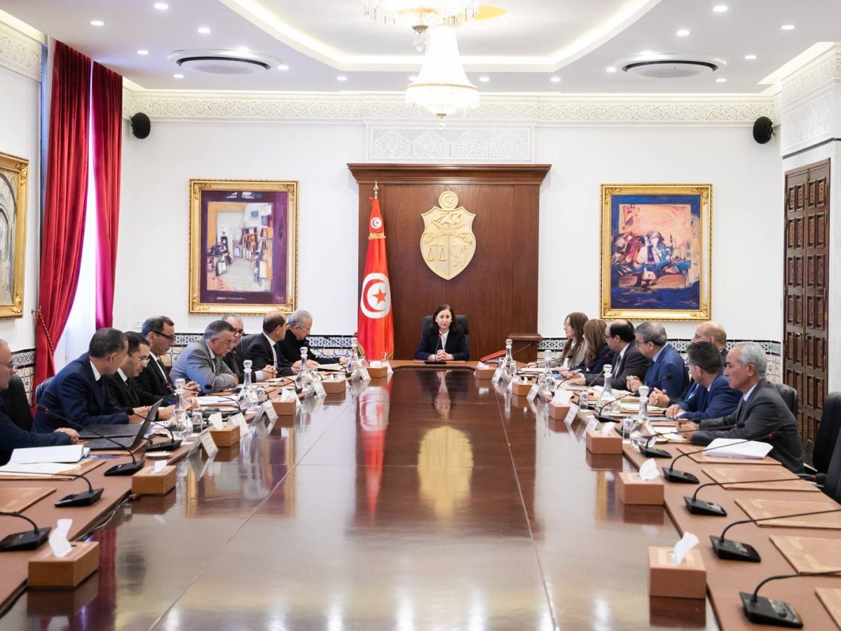 لجنة المشاريع الكبرى: الانطلاق الفوري في إنجاز هذه المشاريع