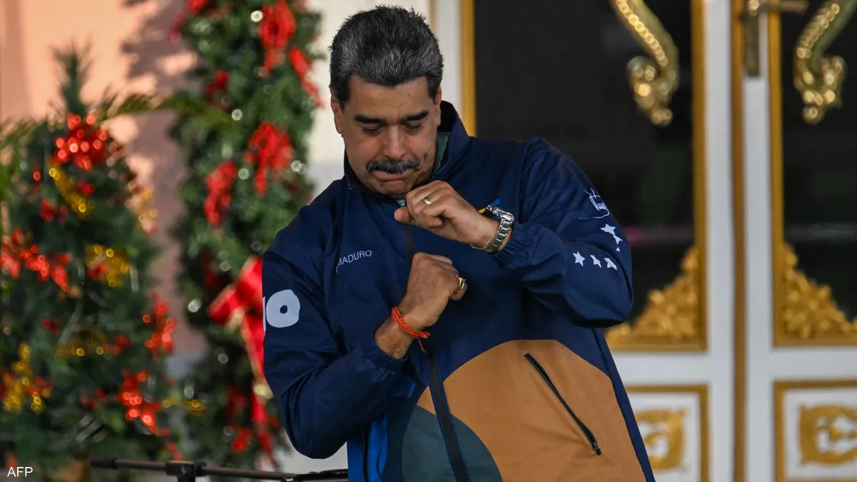 فيديو.. مادورو يواجه التهديدات الأميركية بـرقصة”الرومبا”