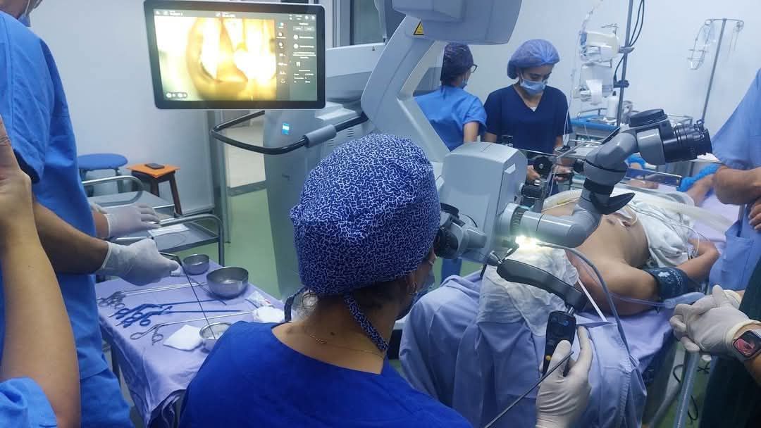 بعد 5 سنوات من الانقطاع.. معهد صالح عزيز يستأنف العلاج بتقنية الليزر