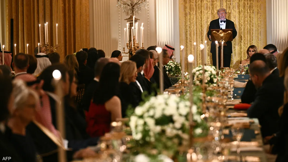 هؤلاء حضروا عشاء ترامب مع ولي العهد السعودي
