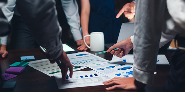 نحو إعداد وثيقة لتقييم المخاطر المهنية في المؤسسات الاقتصادية