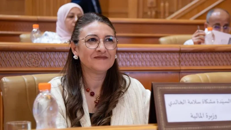 وزيرة المالية عن مقترح ‘السيارة’: سيُسبب مشاكل جمّة