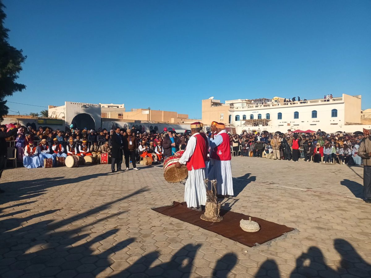 انطلاق المهرجان الدولي للصحراء بدوز