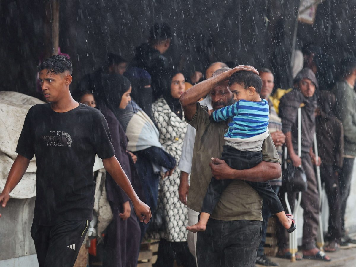 دول عربية وإسلامية ترفض محاولات الاحتلال تهجير الفلسطينيين