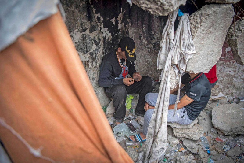 ظاهرة صادمة بالجزائر/ نقل المخدرات بالدم بين الشباب