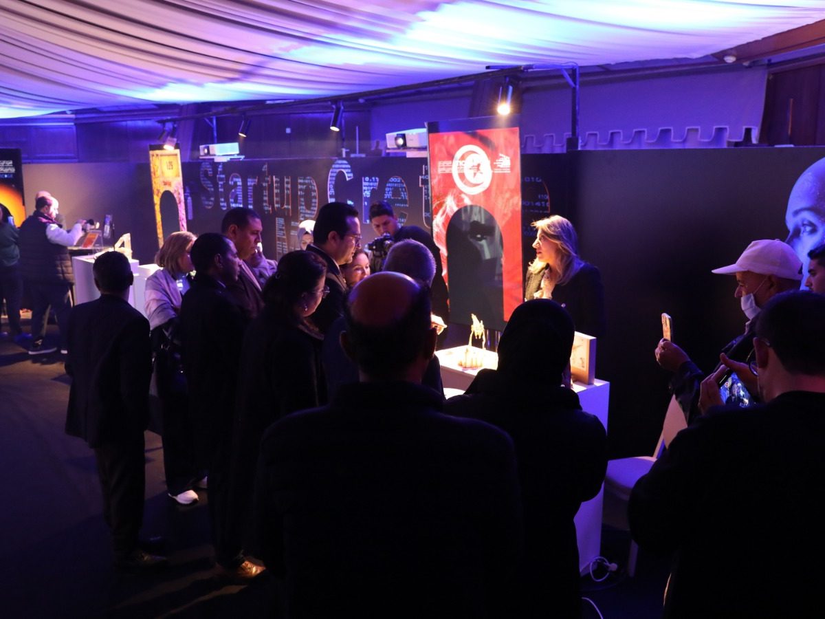 توزر تحتضن الملتقى الإقليمي العربي لتطوير الصناعات الثقافية والاقتصاد الإبداعي توزر تحتضن الملتقى الإقليمي العربي لتطوير الصناعات الثقافية والاقتصاد الإبداعي