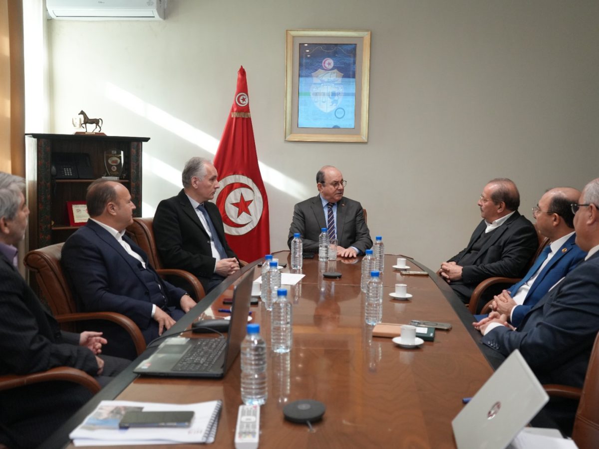 وزير السياحة: البعد الإقليمي والبيئي أساس مشروع “كوستا كوراليس”