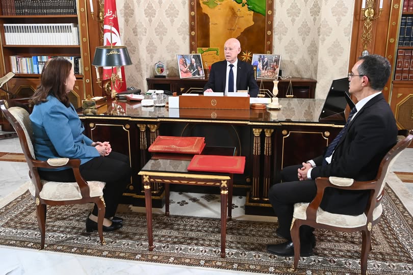 سعيّد: لا مجال لترك الفلاحين يعزفون عن جني الزيتون سعيّد: لا مجال لترك الفلاحين يعزفون عن جني الزيتون