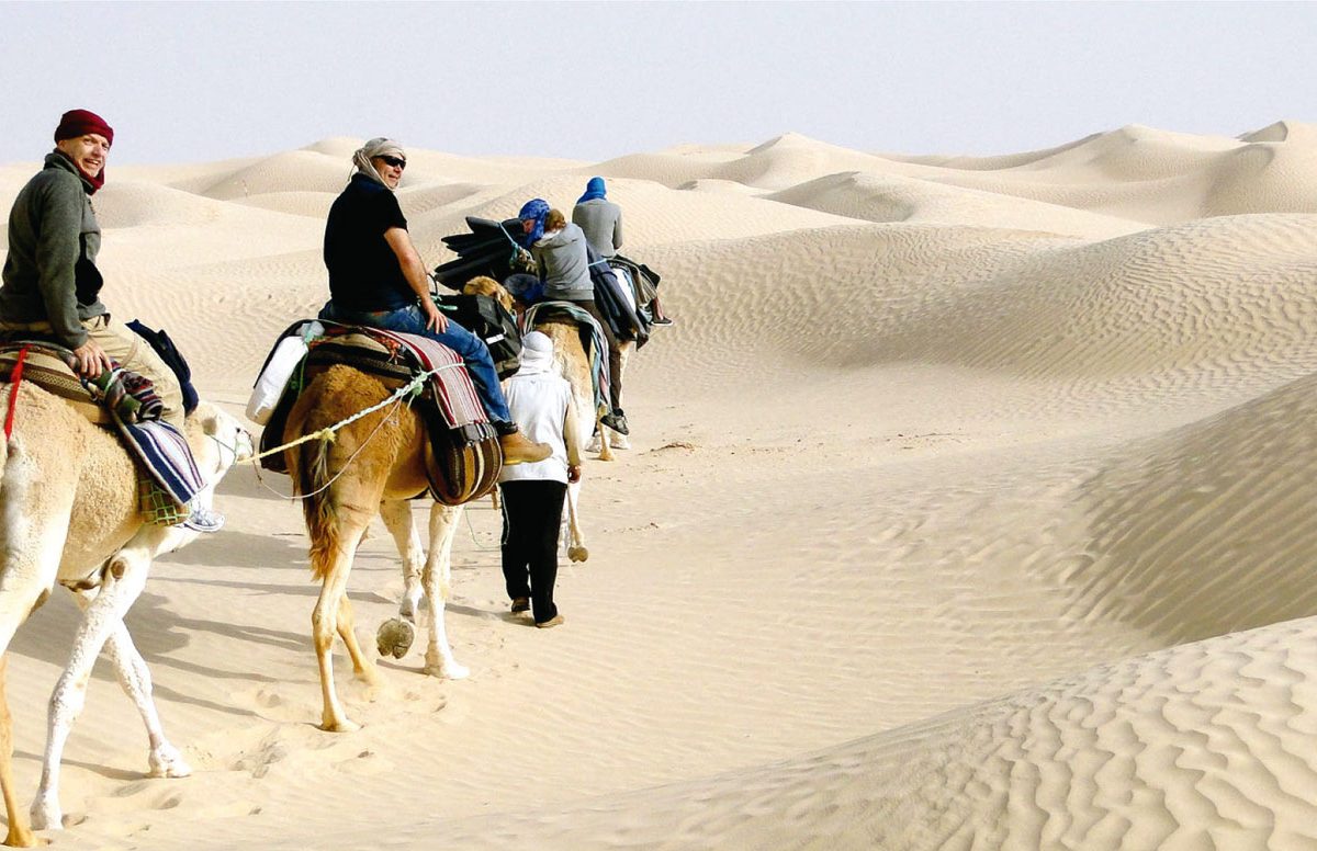 قبلي/ انتعاش سياحي مع مهرجان دوز