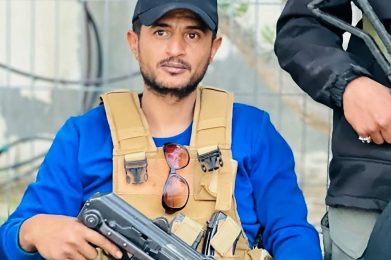 ياسر أبو شباب