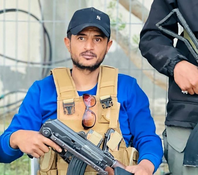 ياسر أبو شباب