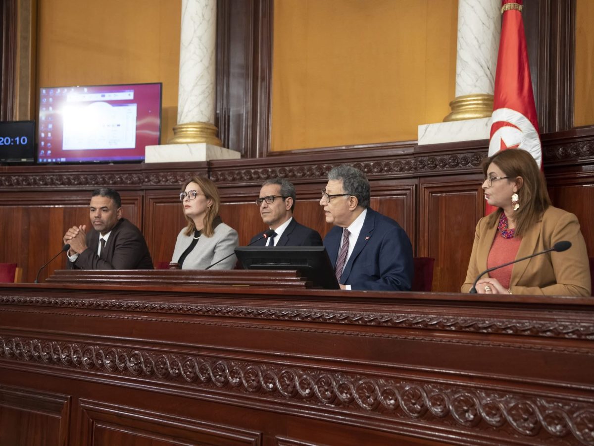 مواصلة الجلسة العامة المشتركة للنّظر في أحكام مشروع قانون المالية