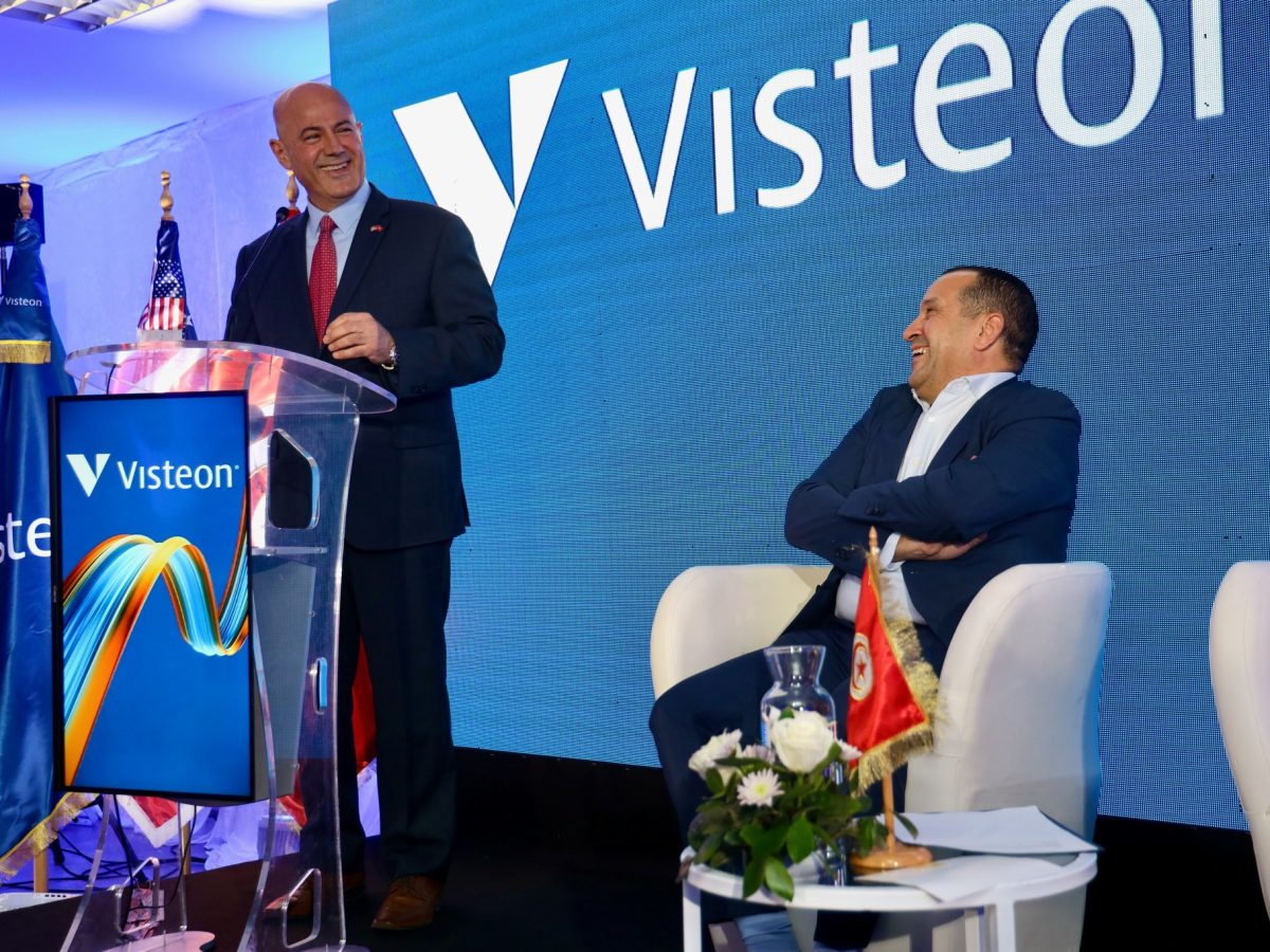 شركة Visteon الأمريكية تطلق مركزا لها في تونس (صور) شركة Visteon الأمريكية تطلق مركزا لها في تونس (صور)