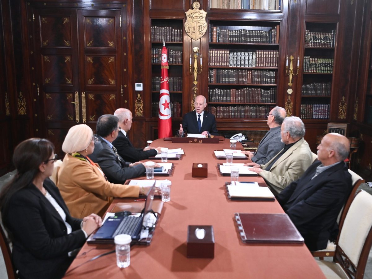 سعيد عن ملف قابس: الوضع لم يكن ليصل إلى هذا الحدّ لو.. (فيديو) سعيد عن ملف قابس: الوضع لم يكن ليصل إلى هذا الحدّ لو.. (فيديو)