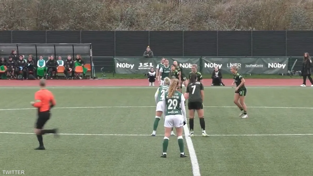 بالفيديو/ هدف مذهل تحرزه لاعبة سيلتيك من ركلة البداية