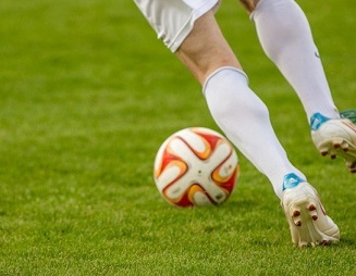 قمة برشلونة وأتلتيكو تتصدر مواجهات الليلة في أوروبا