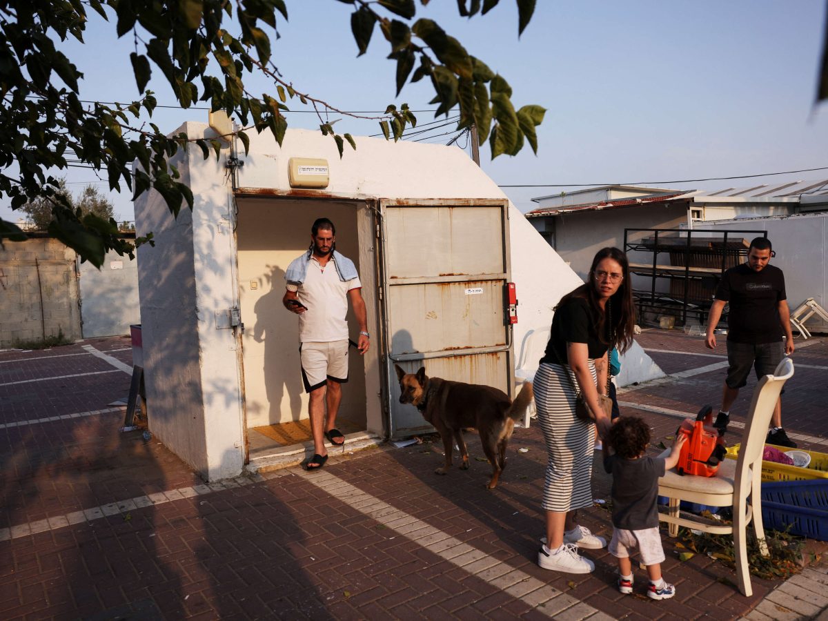 فتح الملاجئ بالأراضي المحتلة تحسبًا لضربة إيرانية محتملة