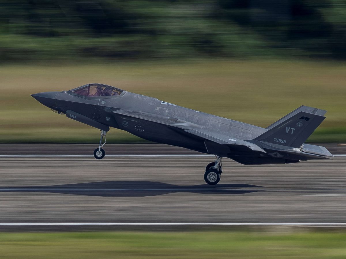 ضربة أميركية محتملة لإيران.. دول خليجية على الخط