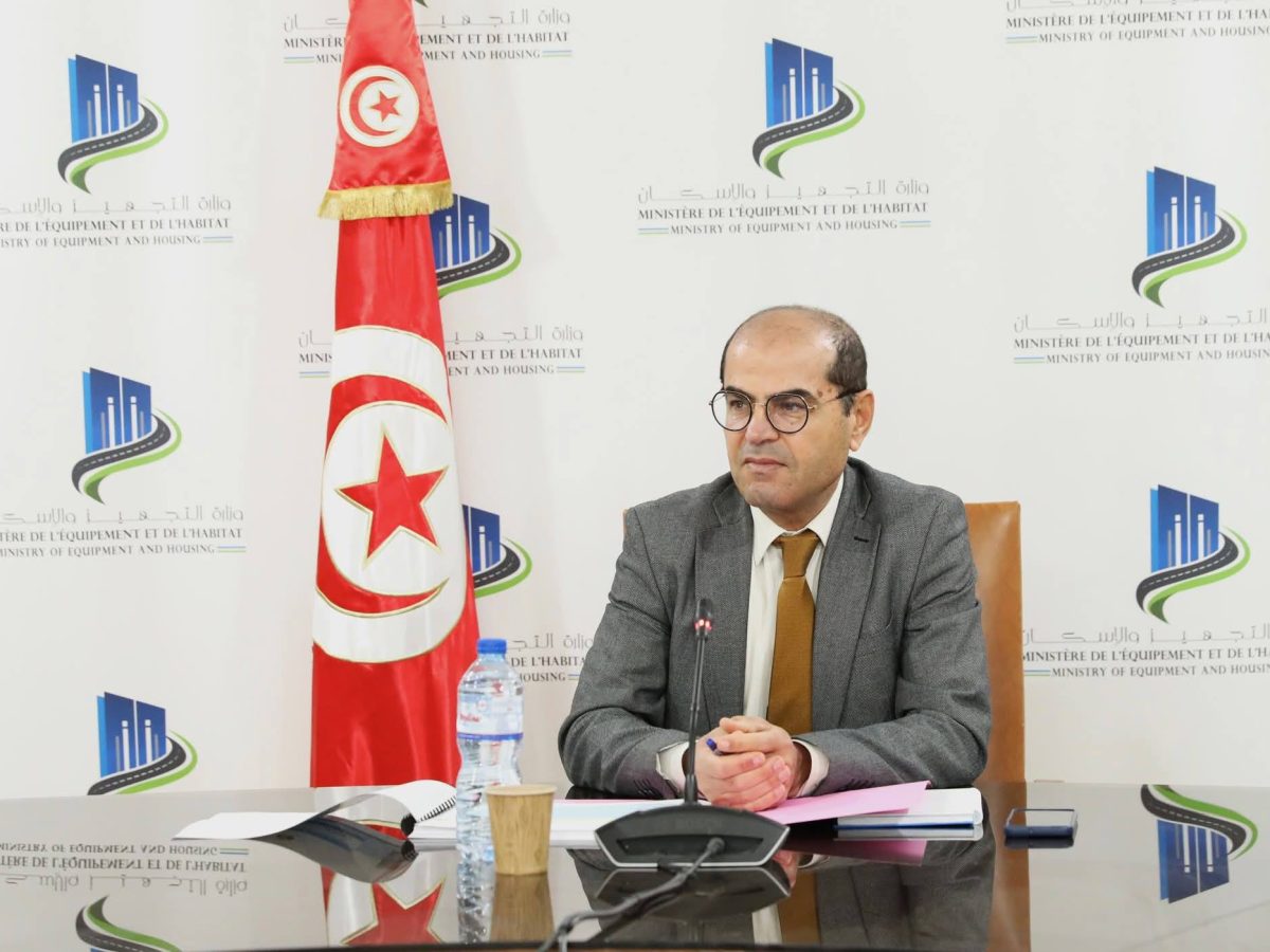 وزير التجهيز يعلن عن برنامج موسع للمساكن الاجتماعية