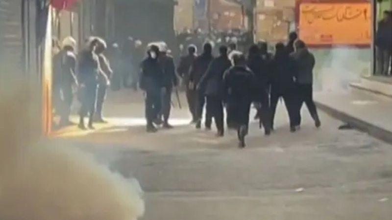 احتجاجات إيران