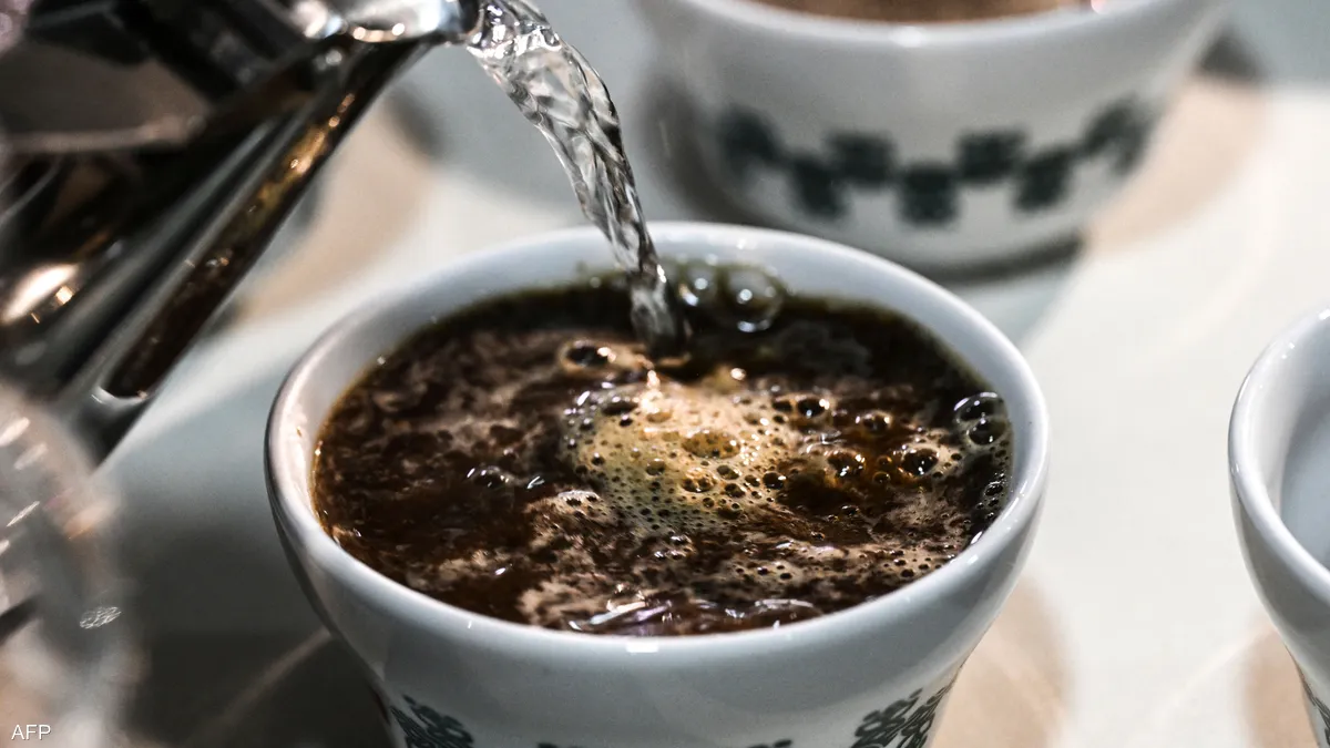 ماذا يحدث للجسم عند قطع الكافيين فجأة؟