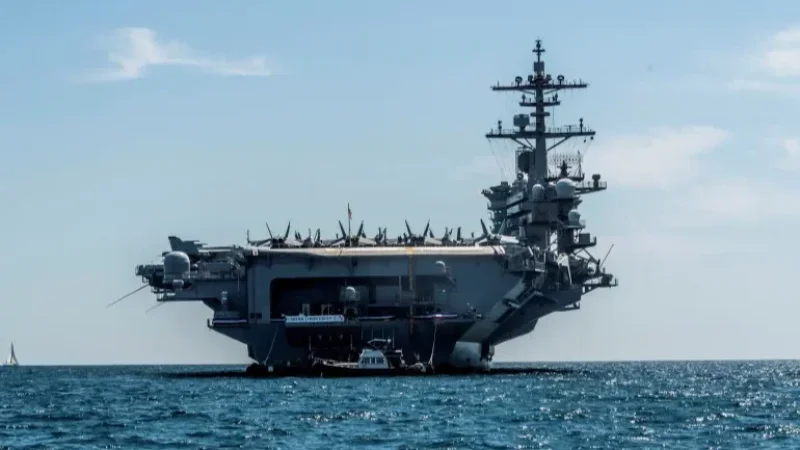 حاملة طائرات