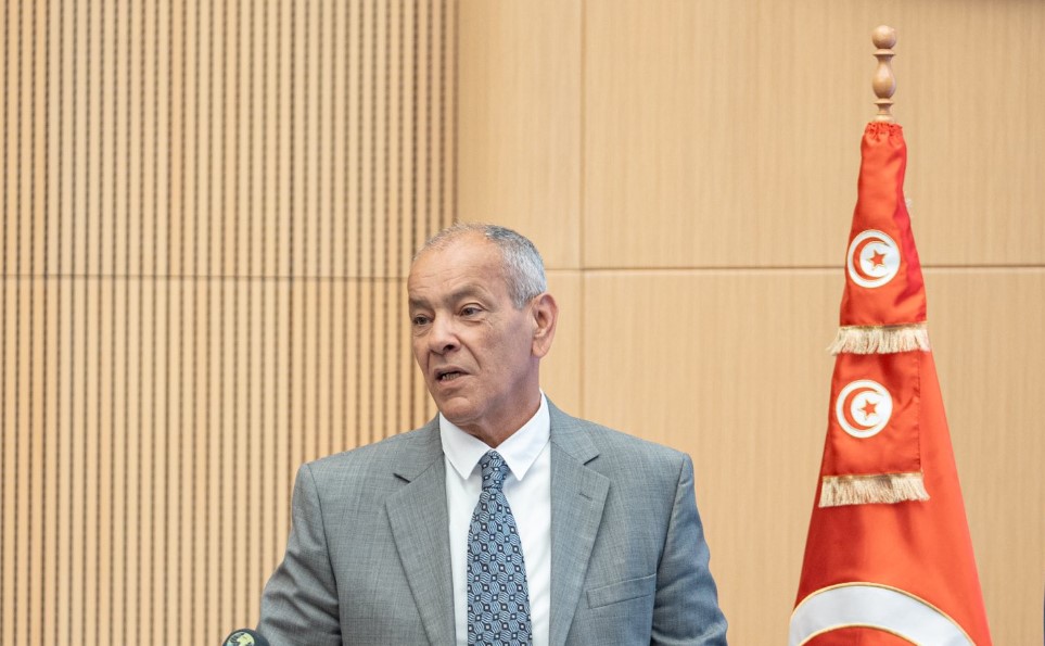 وزير البيئة يتفقد المشاريع البيئية في تطاوين وزير البيئة يتفقد المشاريع البيئية في تطاوين