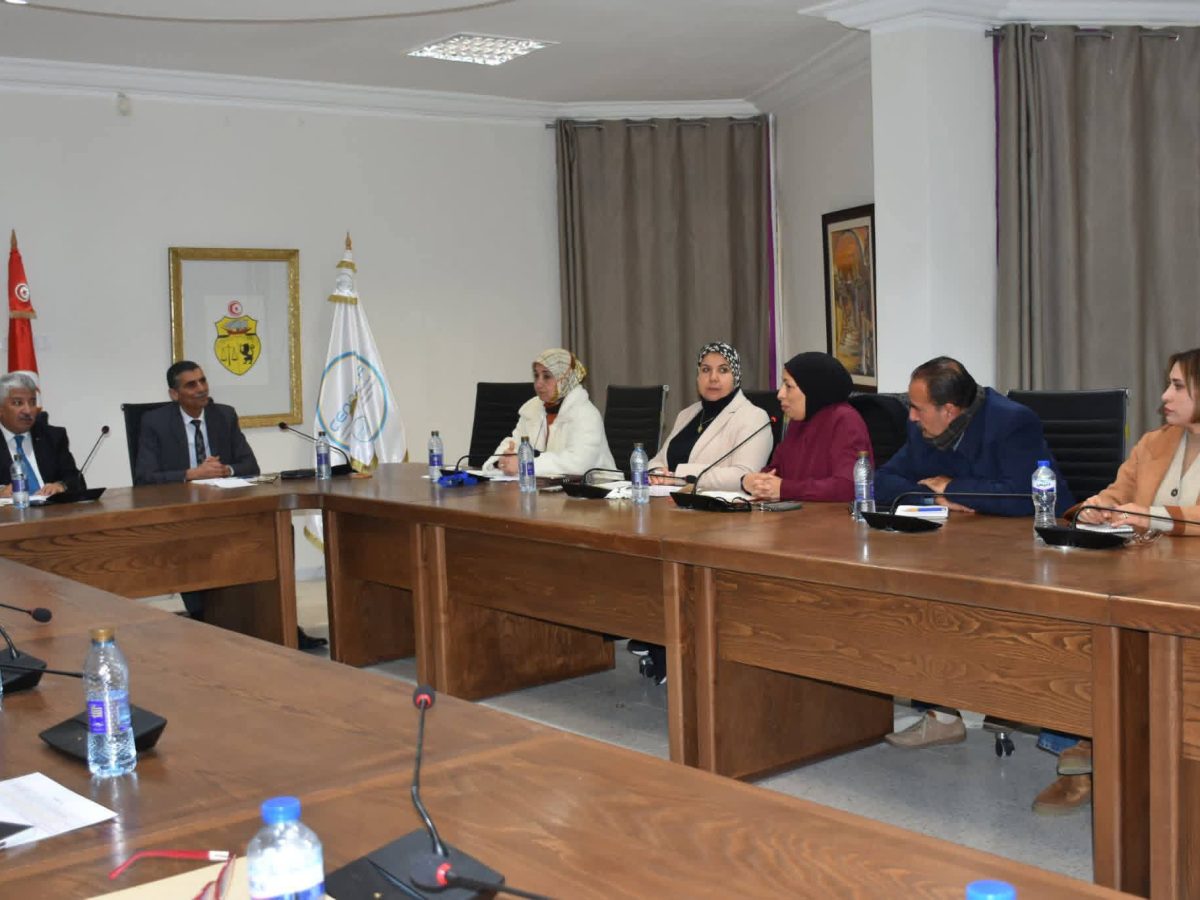 تطوير جودة التكوين محور اهتمام وزير التشغيل