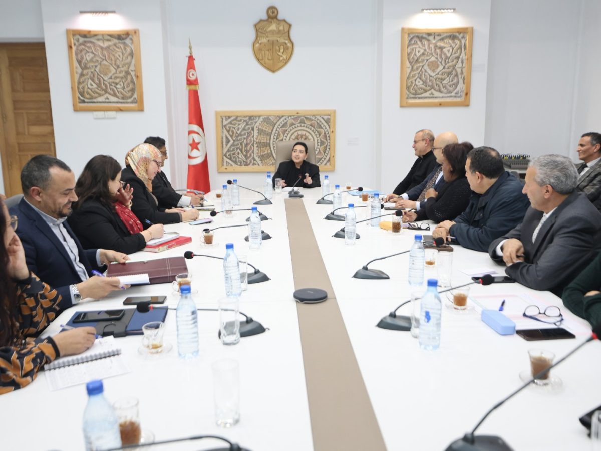 وزيرة الثقافة توصي بتطوير منصة الدعم الثقافي وزيرة الثقافة توصي بتطوير منصة الدعم الثقافي