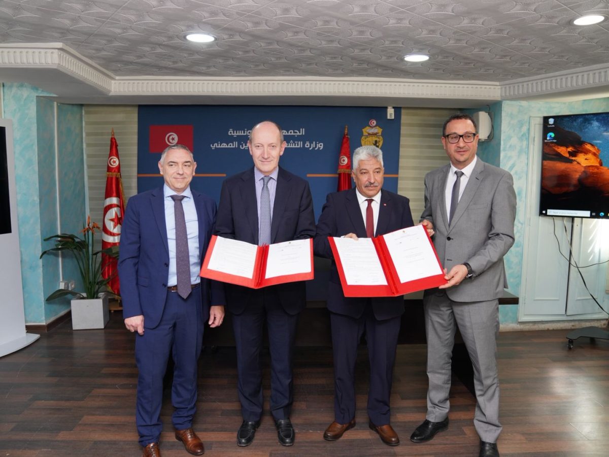 برنامج كبار المشغلين/ فرص شغل جديدة في الصناعات الإلكترونية